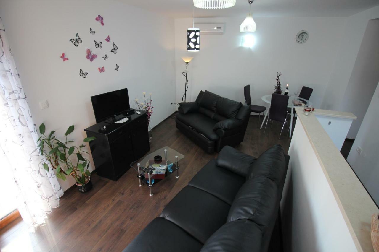 נובי ווינודולסקי Apartmani Irena מראה חיצוני תמונה